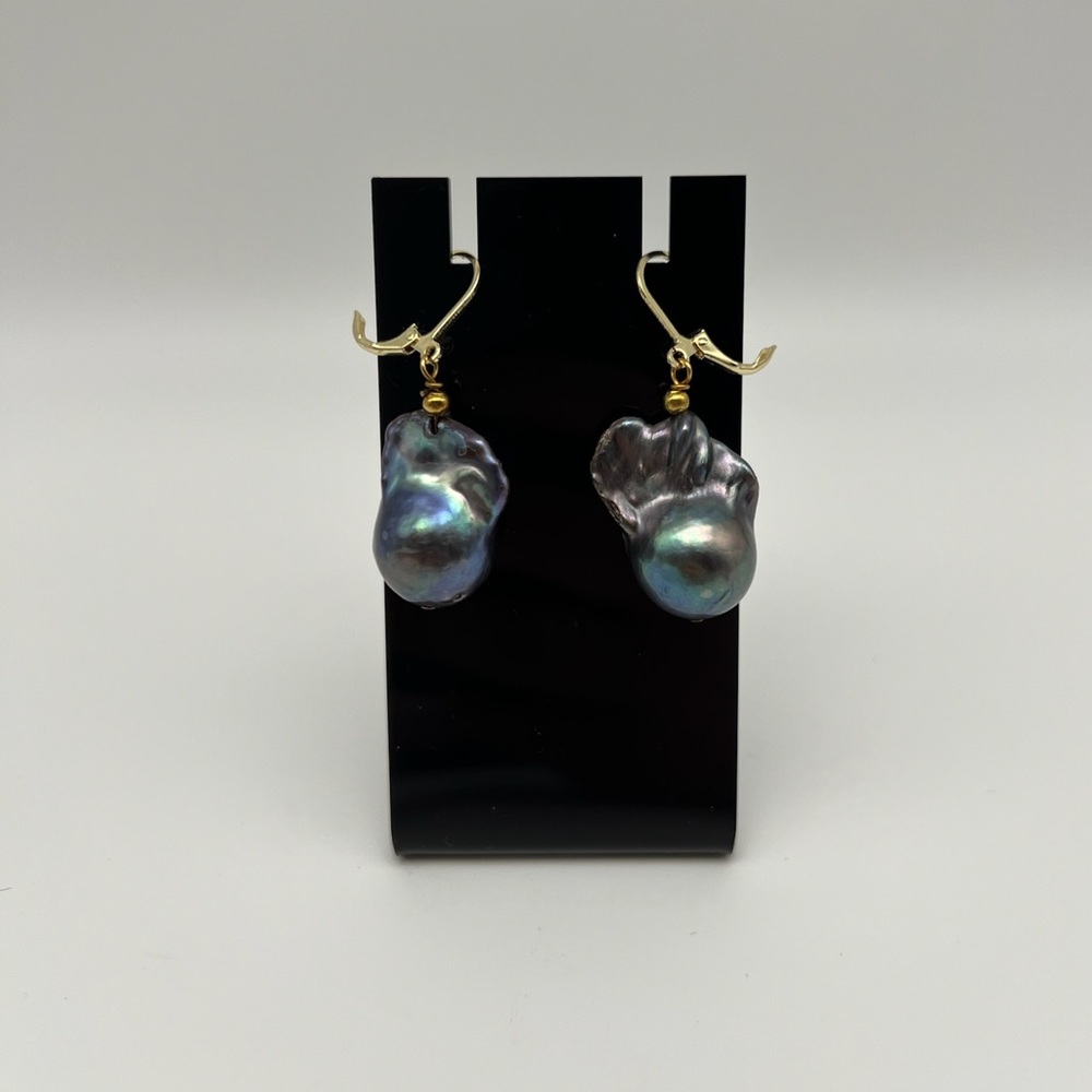 Elegant Flame Pearl Drop Earrings